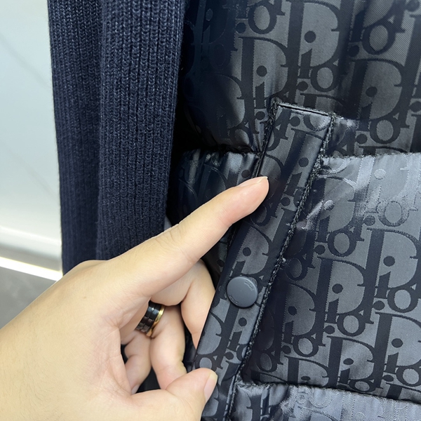 ハイクオリティダウンジャケット着用イメージ